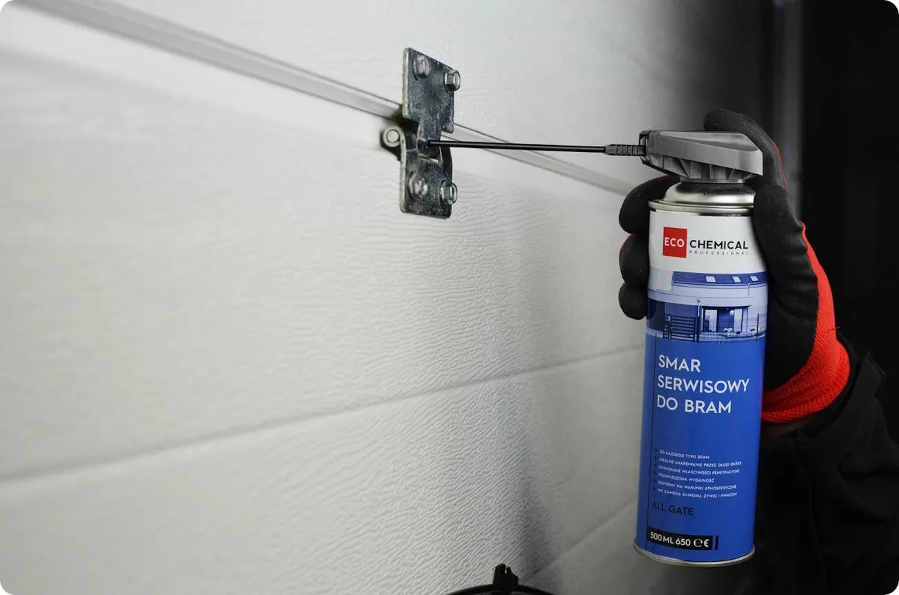 Profesjonalny smar do bram garażowych i przemysłowych 500ml,Penetruje, chroni przed korozją, likwiduje piski